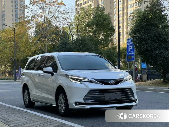 Toyota Saina id 4260666 из Китая 12