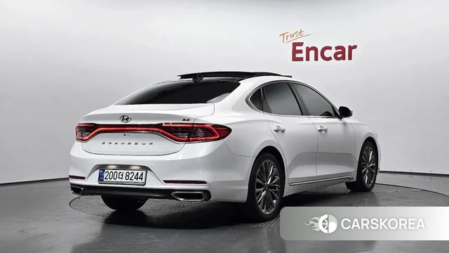 Hyundai Grandeur IG id 4620497 из Кореи 12