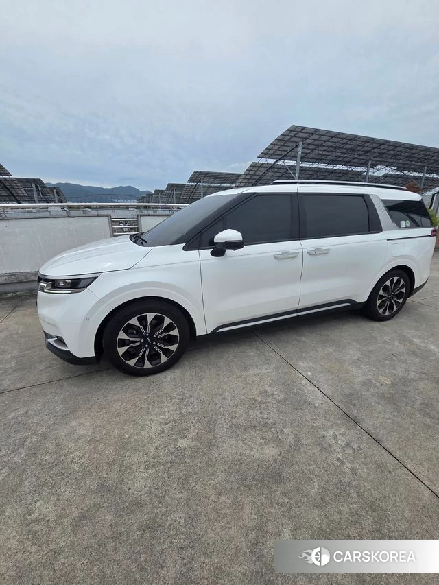 Kia Carnival 4th generation 2022 Белый из Кореи, фото 4