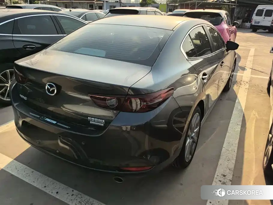 Mazda 3 id 4515494 из Китая 8