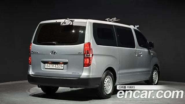 Hyundai The New Grand Starex id 2754022 из Кореи 12