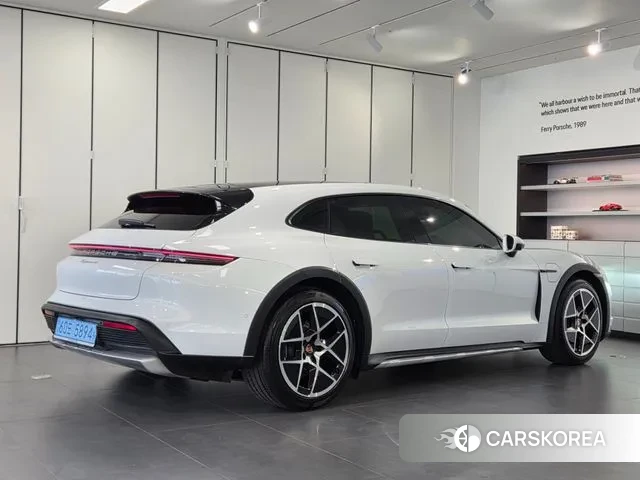 Porsche Taycan 2025 Белый из Кореи, фото 4