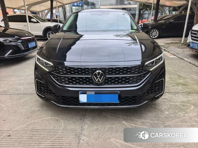 Volkswagen Passat id 4258754 из Китая 10