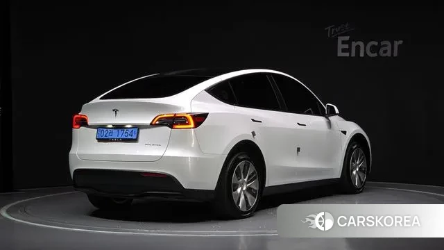 Tesla Model Y id 3545494 из Кореи 12