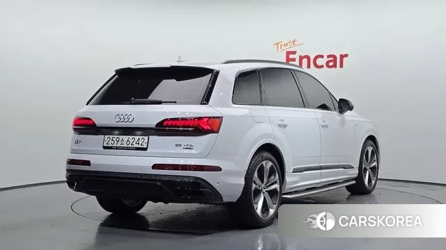 Audi Q7 (4M) id 2974892 из Кореи 12