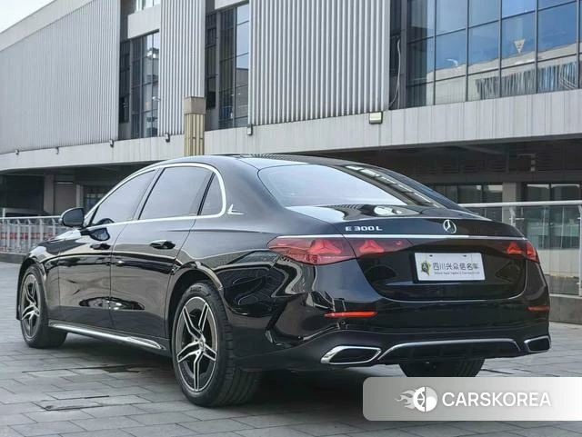Mercedes-Benz E-class id 4257217 из Китая 12