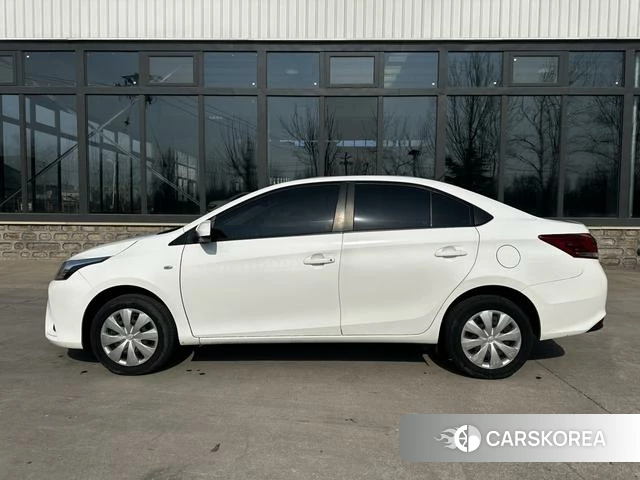 Toyota YARIS L to enjoy 2019 Белый из Китая, фото 2