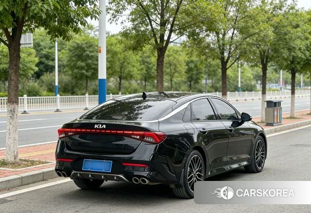 Kia K5 2021 Черный из Китая, фото 2