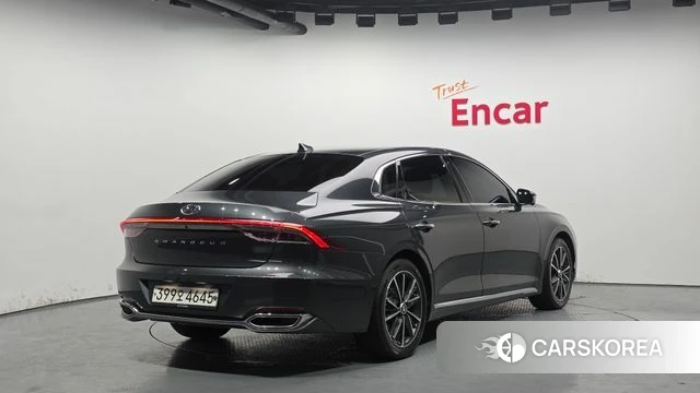 Hyundai The New Grandeur IG id 3834035 из Кореи 12