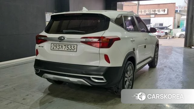 Kia Seltos id 4224683 из Кореи 10