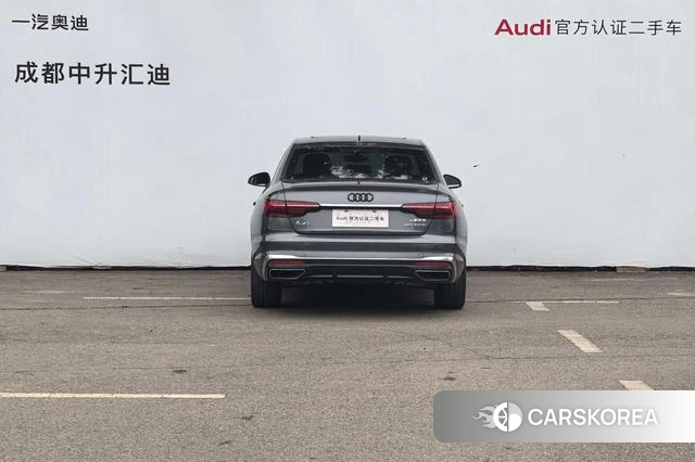 Audi A4L id 4455072 из Китая 10
