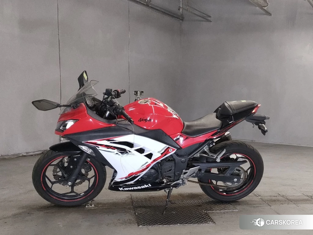 Проданный Kawasaki NINJA 250 2013 из Японии, фото 2