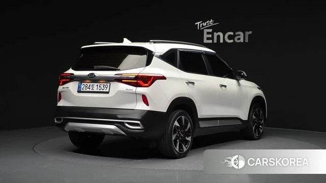 Kia Seltos id 4224476 из Кореи 12