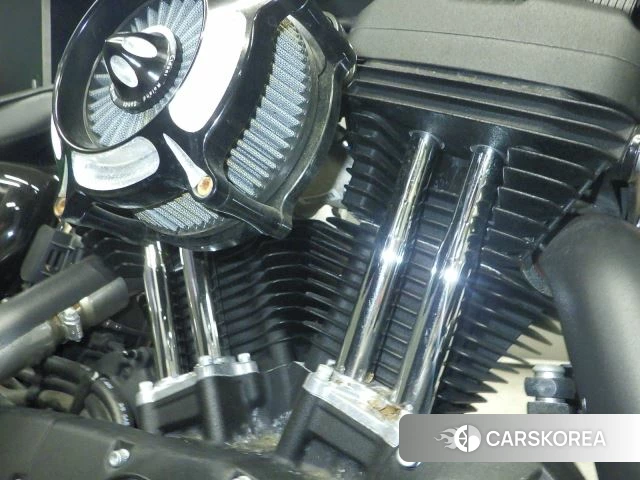 Engine photo