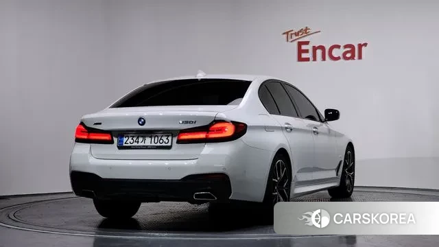 BMW 5 Series (G30) id 3544877 из Кореи 12