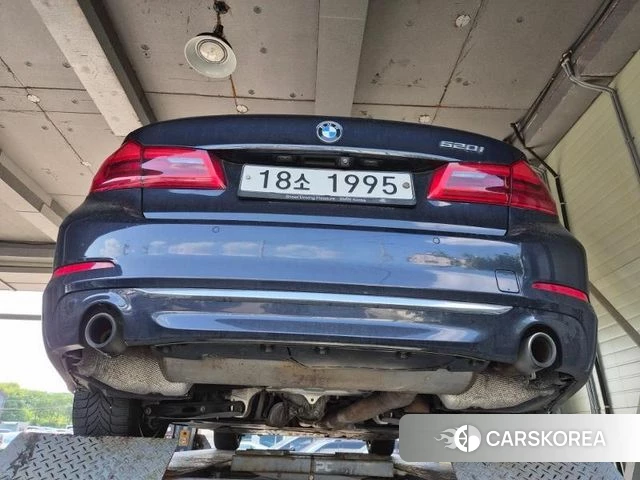 BMW 5 Series (G30) 2018 Синий из Кореи, фото 2