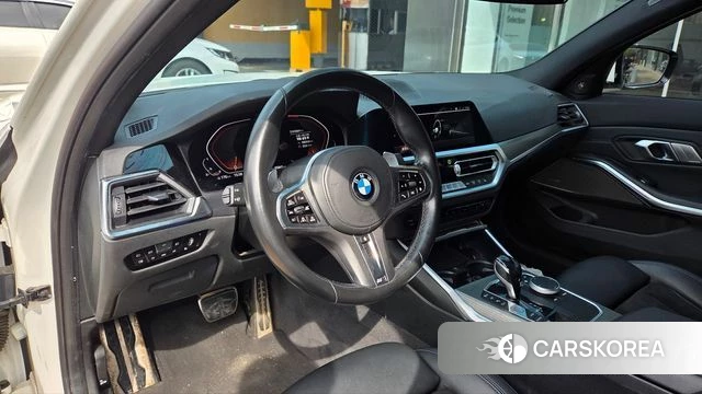BMW 3 Series (G20) 2021 Белый из Кореи, фото 2