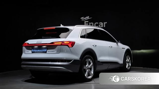 Audi e-Tron id 3923290 из Кореи 12