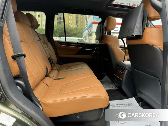 Lexus LX id 4348926 из Китая 8