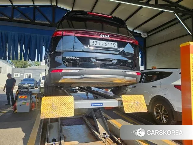 Kia Carnival 4th generation 2022 Черный из Кореи, фото 2