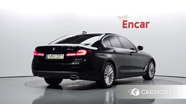 BMW 5 Series (G30) id 3128344 из Кореи 12