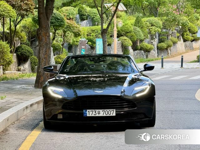 Aston Martin DB11 id 4687359 из Кореи 11