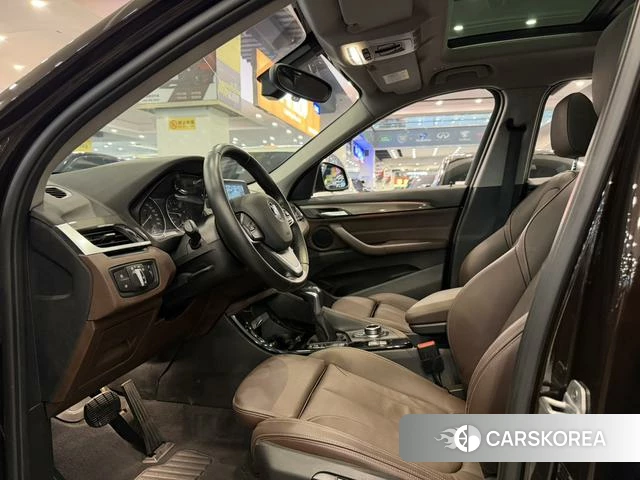 BMW X1 id 4209619 из Китая 8