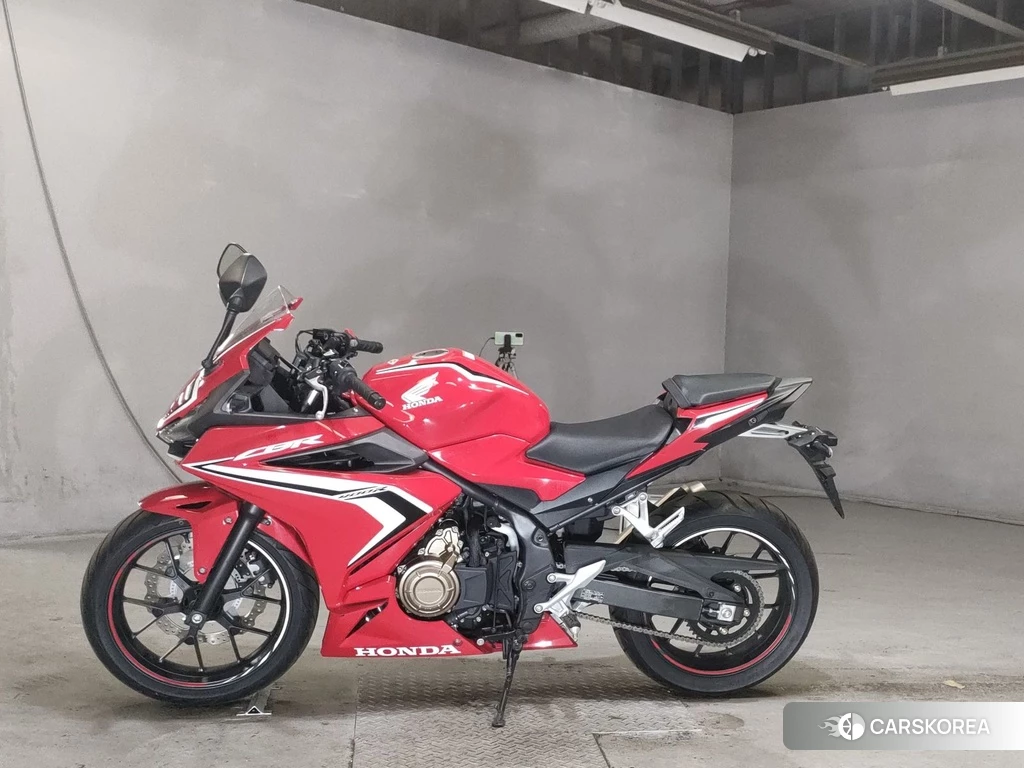 Проданный Honda CBR400R 2019 из Японии, фото 2