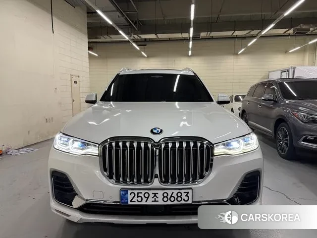 BMW X7 (G07) 2021 Белый из Кореи, фото 5