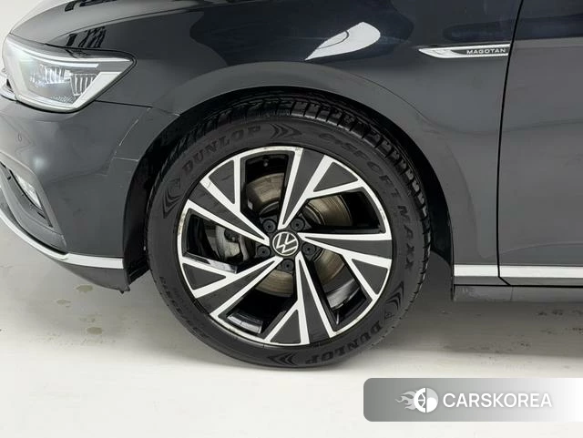 Volkswagen Magotan id 4333259 из Китая 8