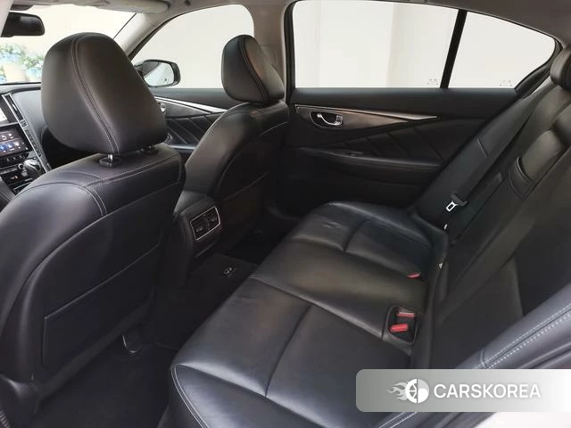 Infiniti Q50L id 4209174 из Китая 12