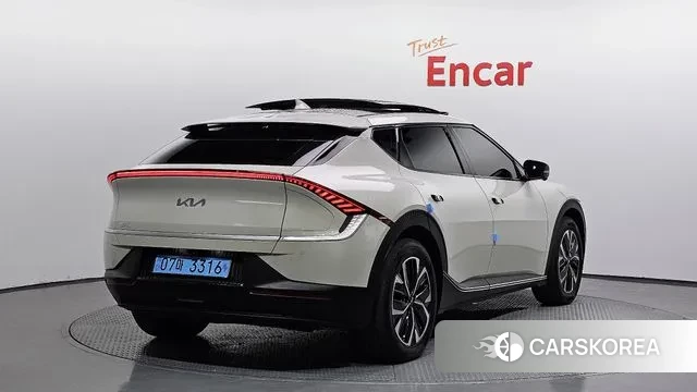Kia EV6 id 3416639 из Кореи 12