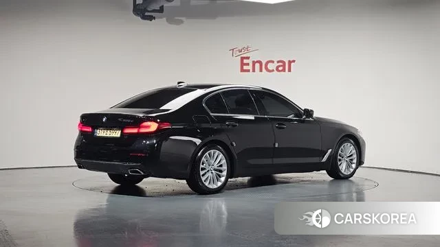 BMW 5 Series (G30) id 3401840 из Кореи 12