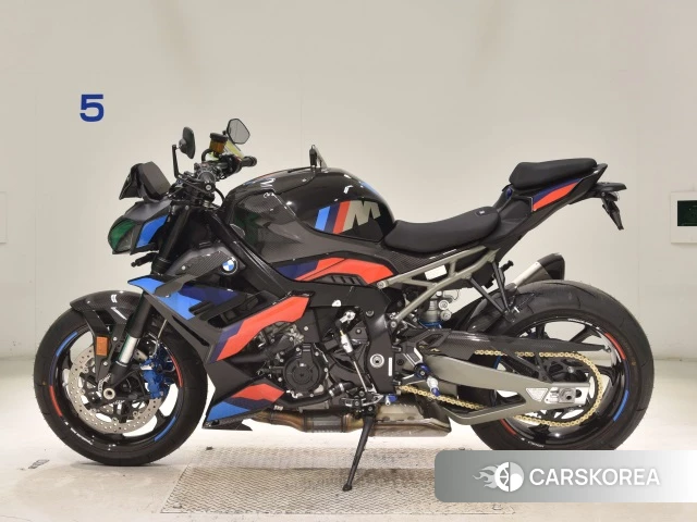 OTHER BMWM1000RM NAVY BLUE PEDISHON 2025 из Японии