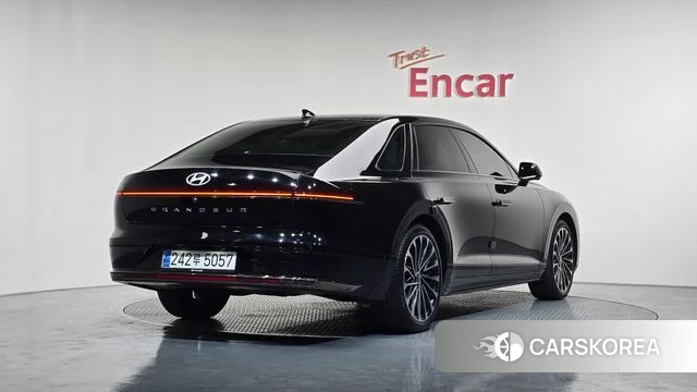 Hyundai Grandeur Hybrid (GN7) id 3940556 из Кореи 12