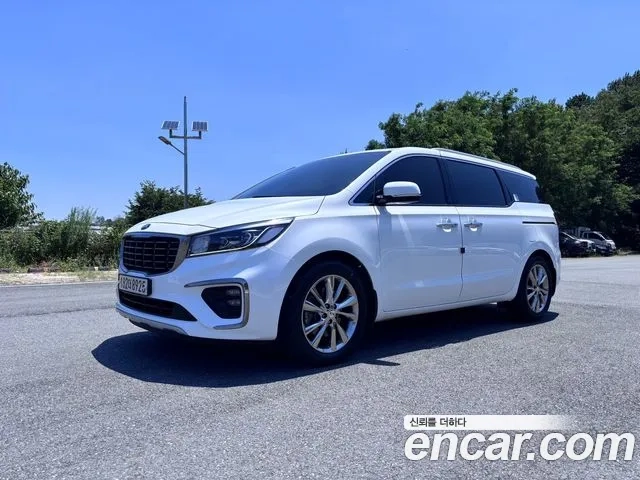 Kia The New Carnival id 2936936 из Кореи 12