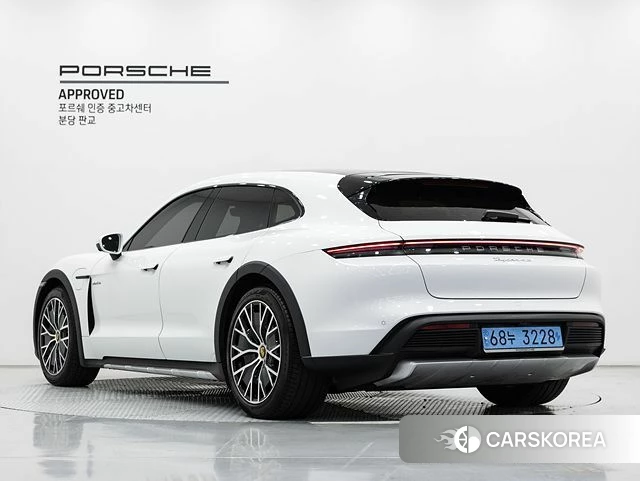 Porsche Taycan id 4360515 из Кореи 11