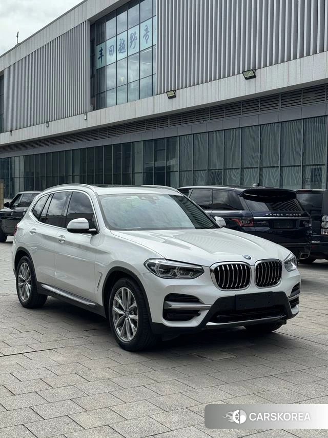 BMW X3 2021 Белый из Китая, фото 2