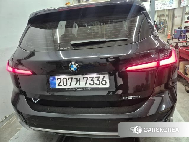 BMW 2 Series Active Tourer (U06) 2025 Черный из Кореи, фото 2