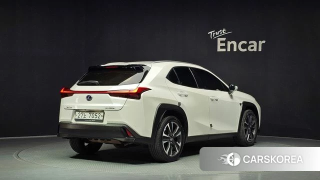 Lexus UX250h id 4667445 из Кореи 12