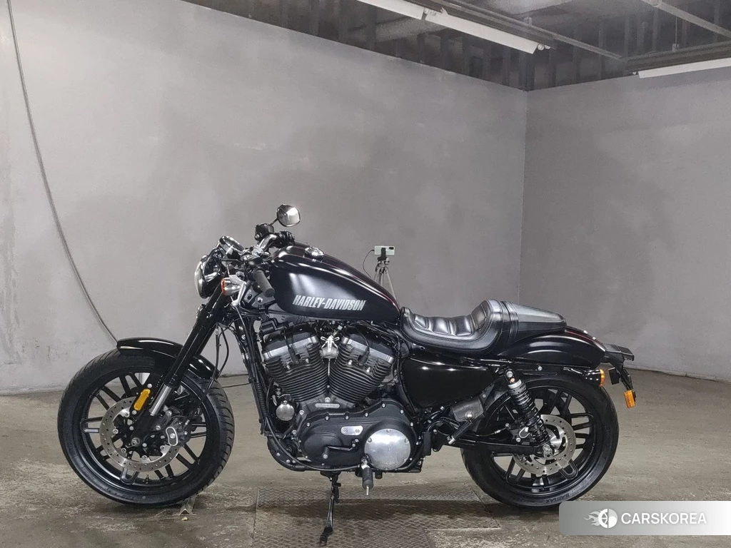 Проданный Harley-Davidson Sportster XL1200CX Roadster 2017 из Японии, фото 2