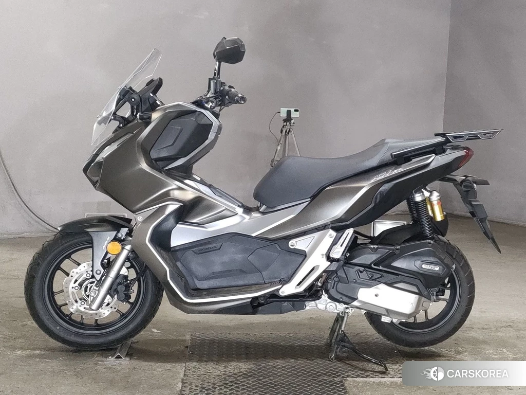 Проданный Honda ADV150 2019 из Японии