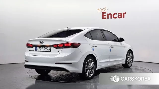 Hyundai Avante AD id 3474930 из Кореи 12