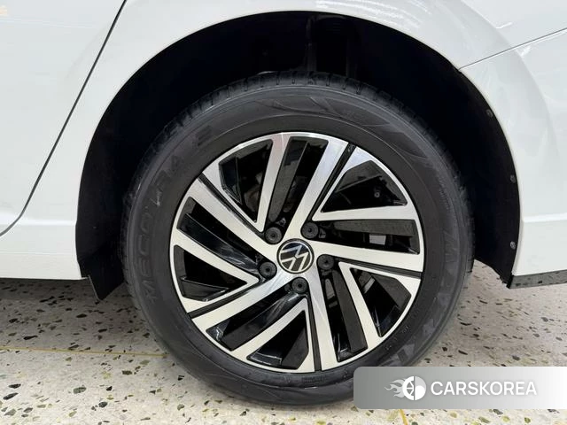 Volkswagen Lavida id 4190493 из Китая 12