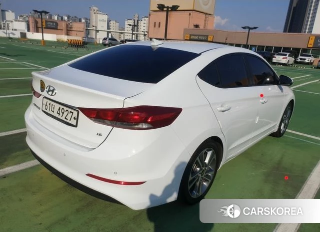 Hyundai Avante AD 2018 Белый из Кореи, фото 2