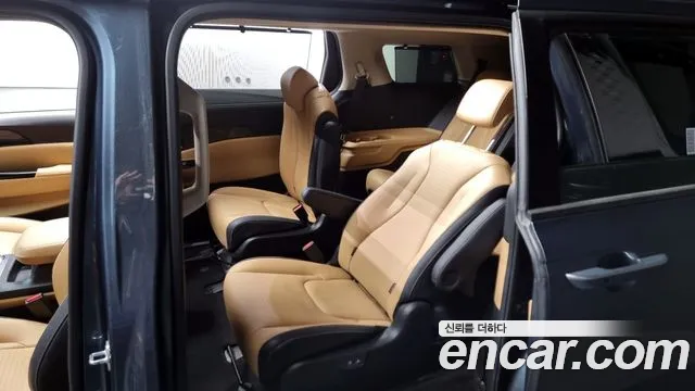 Kia Carnival 4th generation id 2529655 из Кореи 12