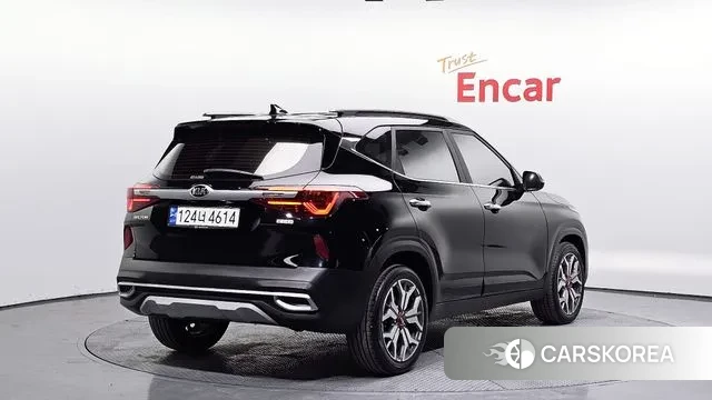 Kia Seltos id 3655902 из Кореи 12