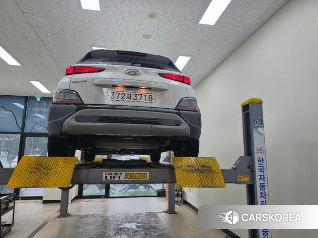 Hyundai The New Kona 2022 Белый из Кореи, фото 2