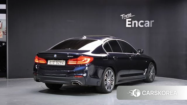 BMW 5 Series (G30) id 4520195 из Кореи 12