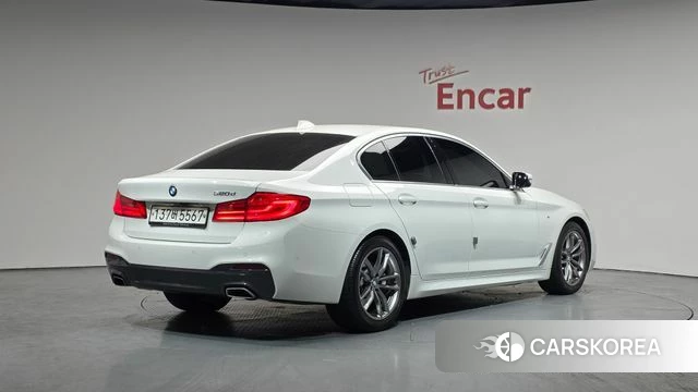 BMW 5 Series (G30) id 3861096 из Кореи 12